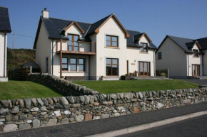 Inchlonaig House